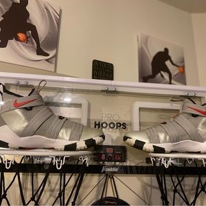 A excellent condition pair of LeBron’s soldiers 11 silver bullets size 11